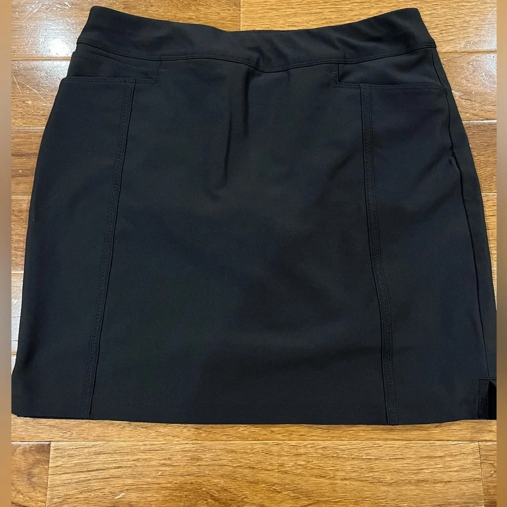 Black Adidas Golf Skort Skirt size Small